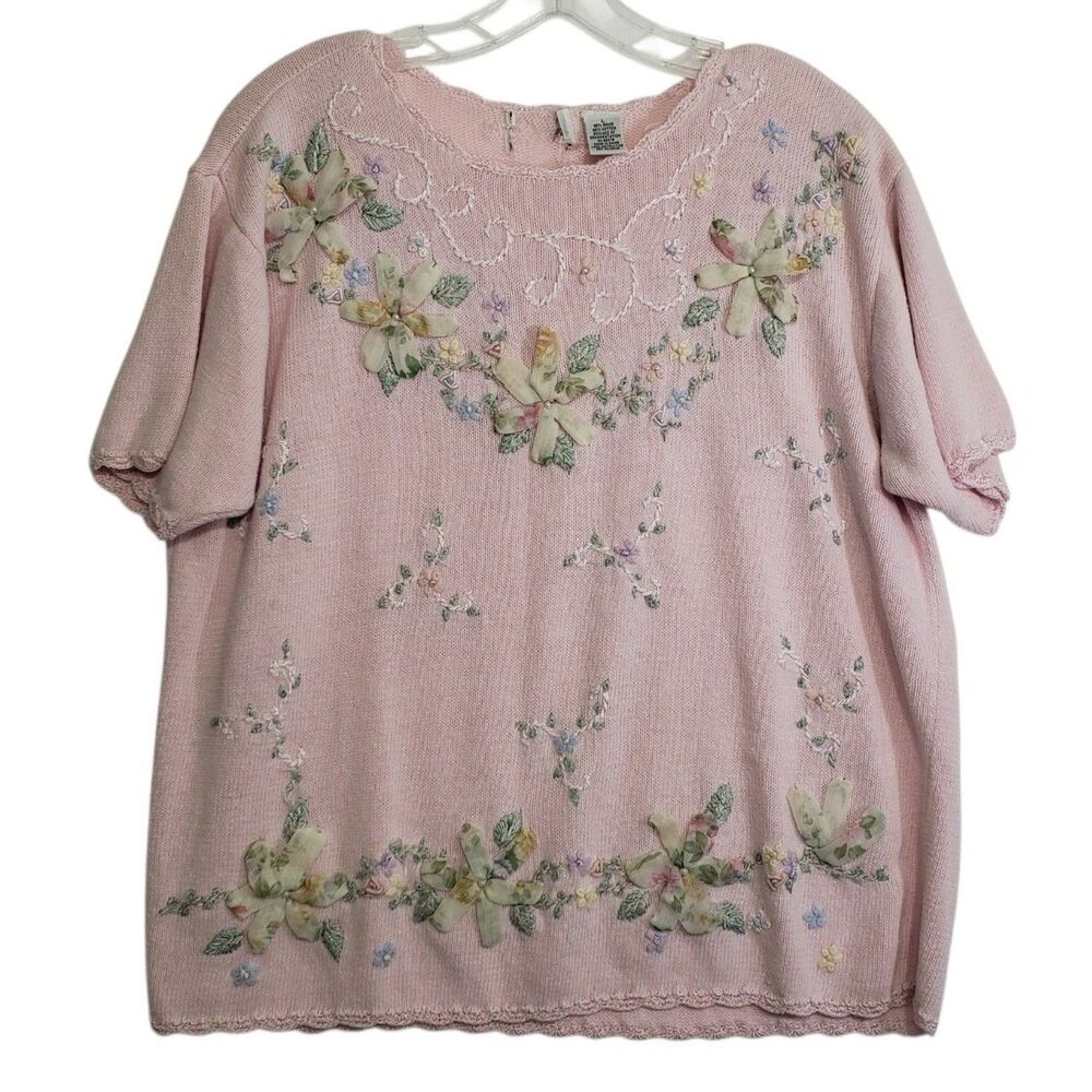 Beautiful Women's Large Pink Knit Short Sleeve Blouse with Embroidery and Ribbon